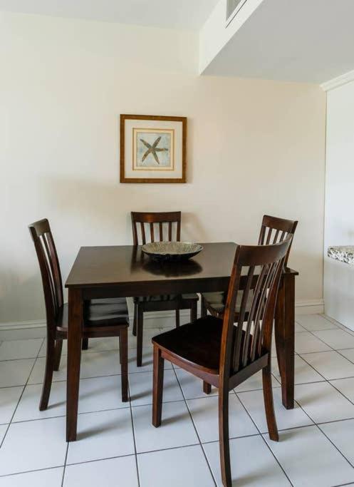Beach Living At Island Pine Villas Blp จอร์จทาวน์ ภายนอก รูปภาพ